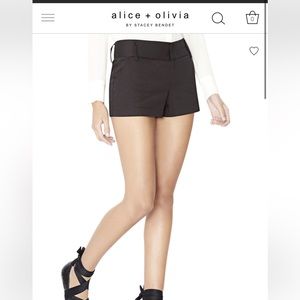 Alice and Olivia black dress short 🖤